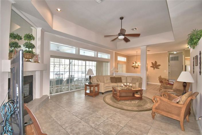 Image No.20-4 Bed Property for sale