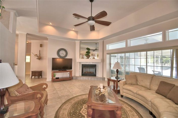 Image No.21-4 Bed Property for sale