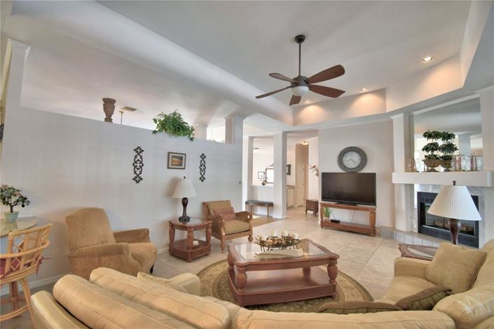 Image No.22-4 Bed Property for sale