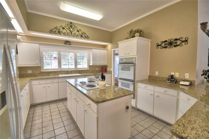 Image No.34-4 Bed Property for sale