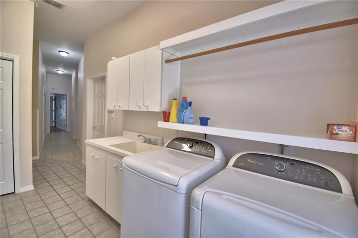 Image No.42-4 Bed Property for sale