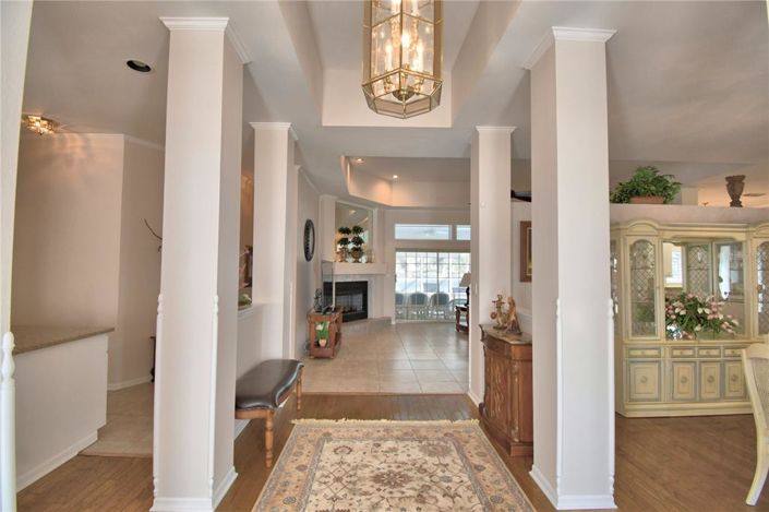 Image No.8-4 Bed Property for sale