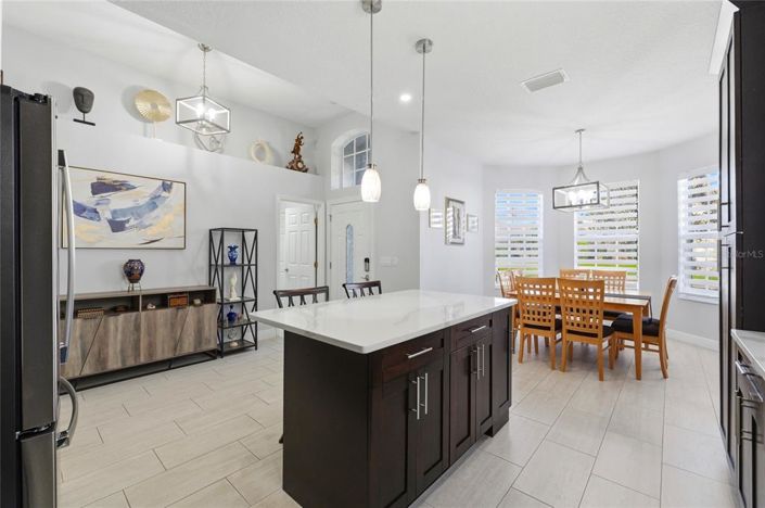 Image No.19-4 Bed Property for sale