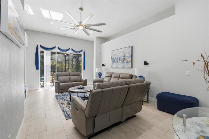 Image No.23-4 Bed Property for sale