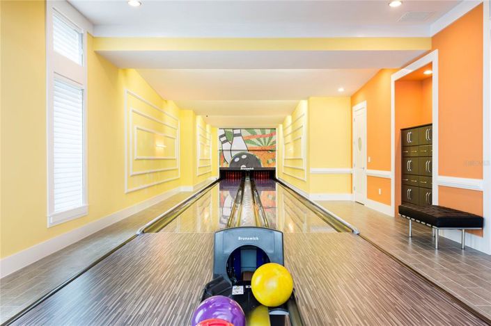 Image No.33-10 Bed Property for sale