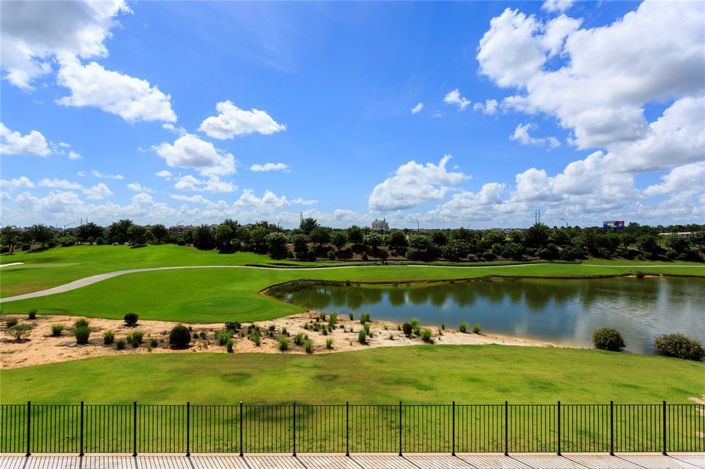 Image No.37-10 Bed Property for sale