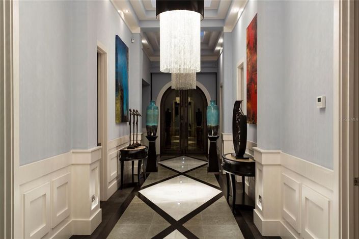 Image No.49-10 Bed Property for sale