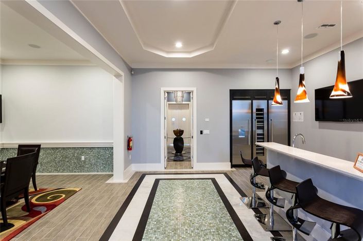 Image No.7-10 Bed Property for sale