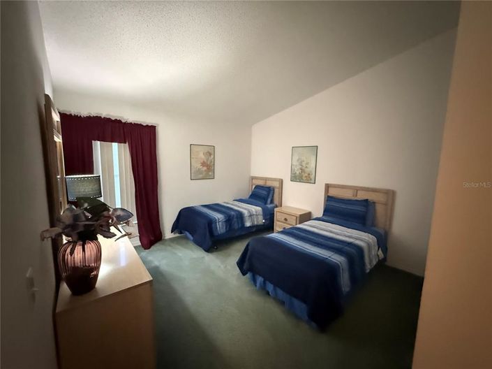 Image No.16-4 Bed Property for sale