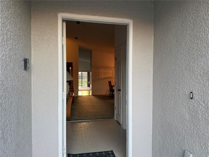 Image No.2-4 Bed Property for sale