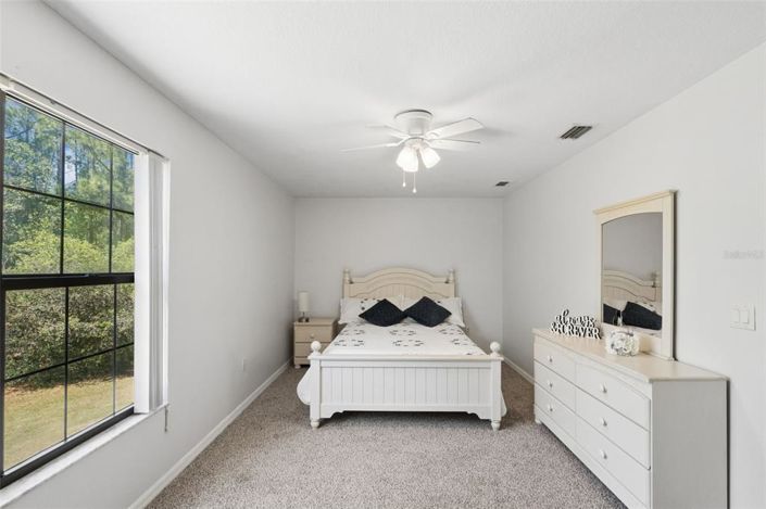 Image No.30-4 Bed Property for sale