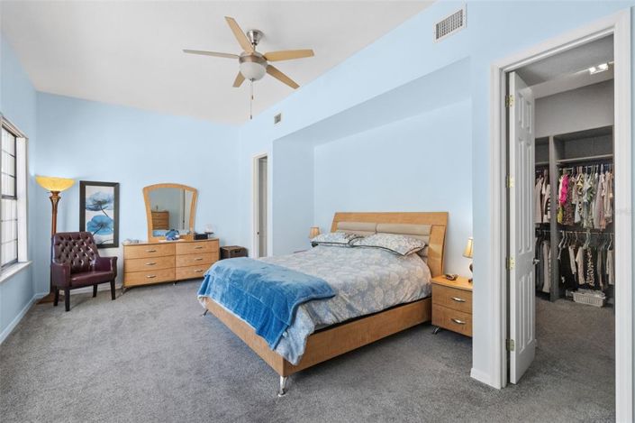 Image No.34-4 Bed Property for sale