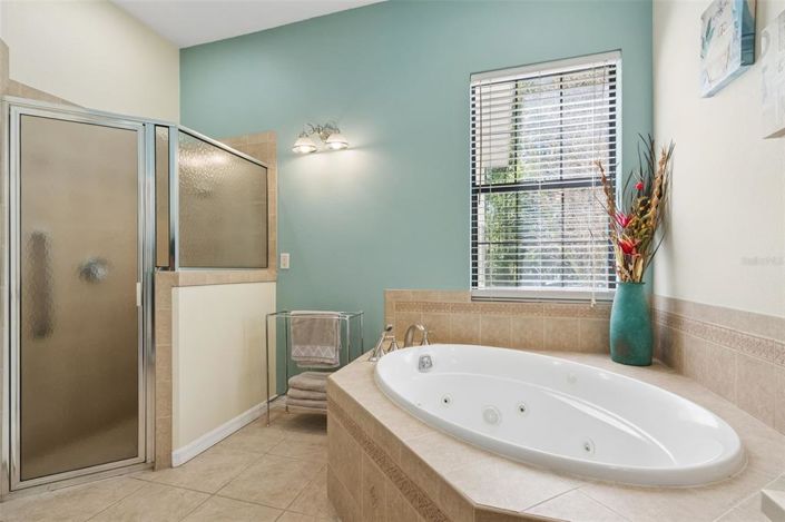 Image No.41-4 Bed Property for sale