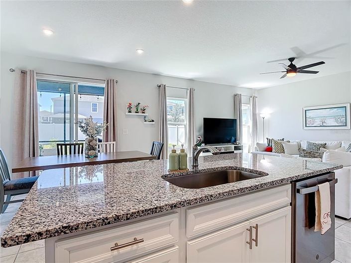 Image No.8-Propriété de 3 chambres à vendre à Davenport