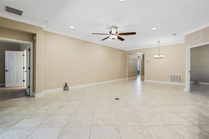 Image No.21-3 Bed Property for sale