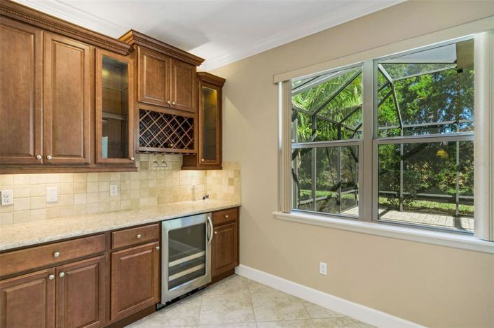 Image No.29-3 Bed Property for sale