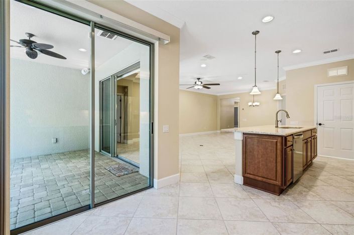 Image No.31-3 Bed Property for sale