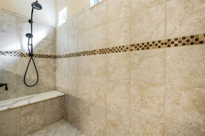 Image No.42-3 Bed Property for sale