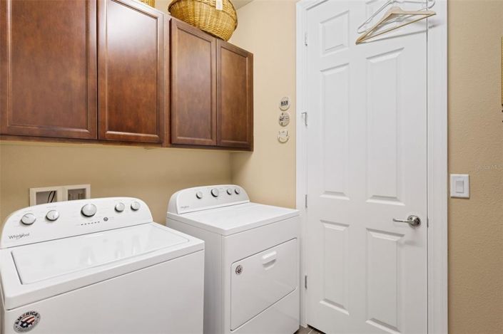 Image No.39-3 Bed Property for sale