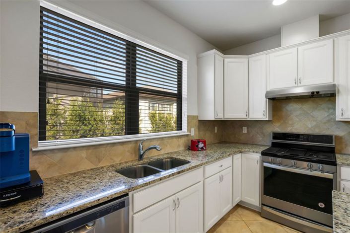 Image No.14-2 Bed Property for sale