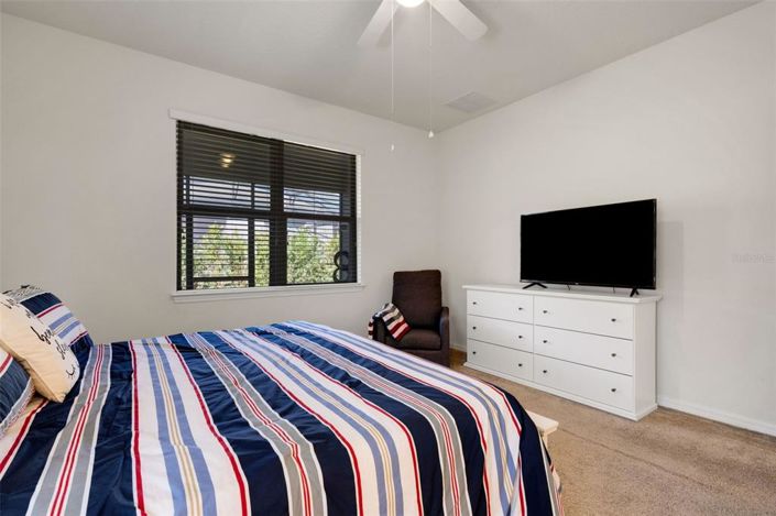 Image No.18-2 Bed Property for sale