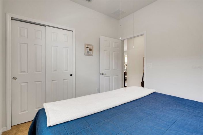 Image No.28-2 Bed Property for sale