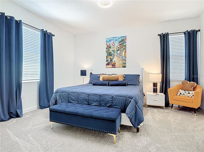 Image No.17-4 Bed Property for sale