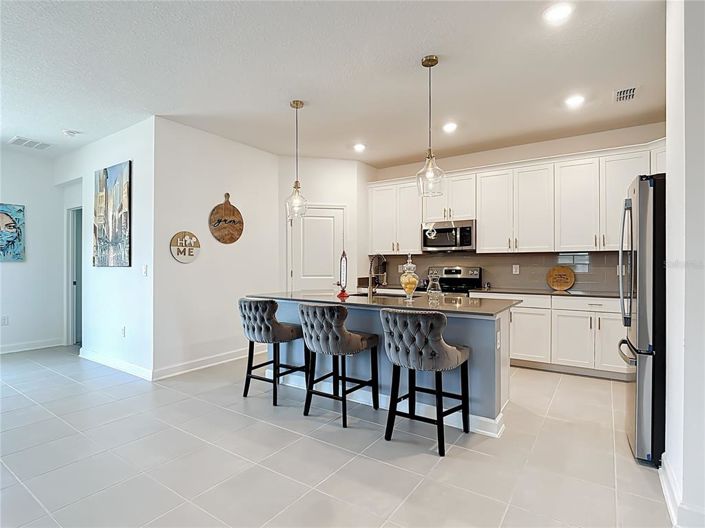 Image No.3-4 Bed Property for sale