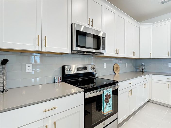 Image No.5-4 Bed Property for sale