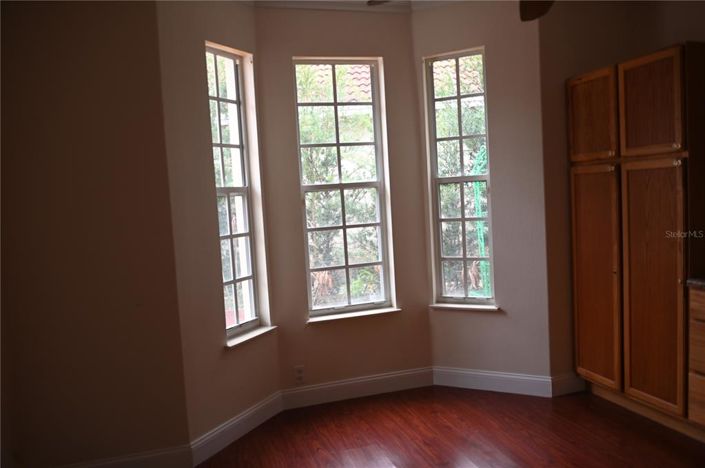 Image No.15-Propriété de 4 chambres à vendre à Orlando