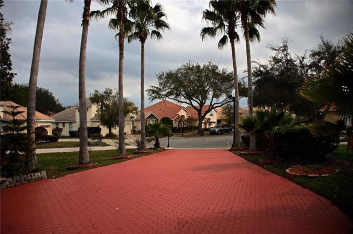 Image No.3-Propriété de 4 chambres à vendre à Orlando