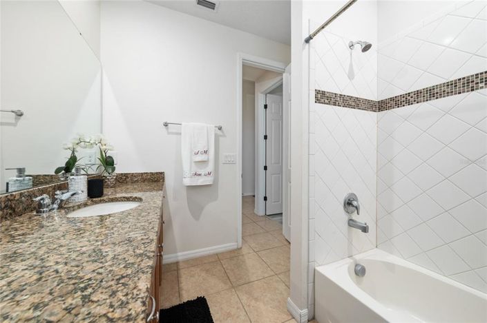 Image No.13-4 Bed Property for sale