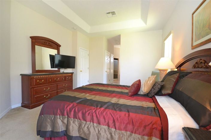 Image No.11-5 Bed Property for sale