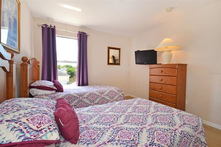 Image No.24-5 Bed Property for sale