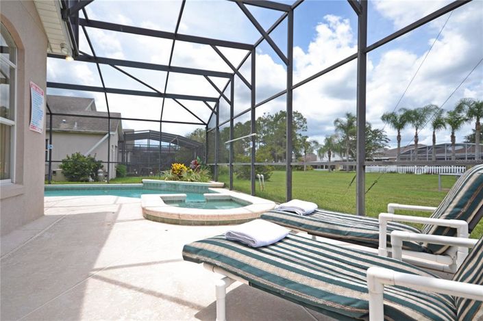 Image No.29-5 Bed Property for sale