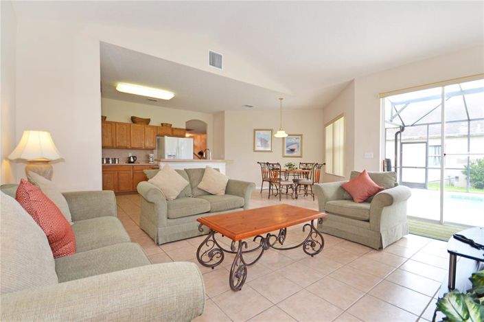 Image No.4-5 Bed Property for sale