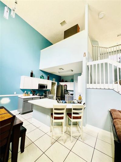 Image No.10-4 Bed Property for sale