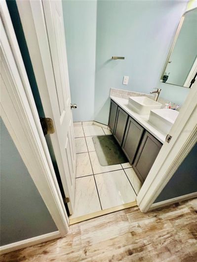 Image No.22-4 Bed Property for sale