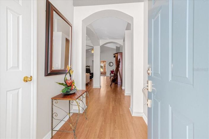 Image No.10-3 Bed Property for sale