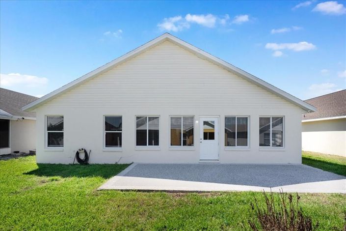 Image No.29-3 Bed Property for sale