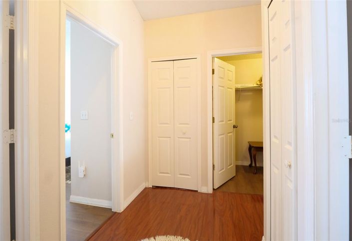 Image No.42-5 Bed Property for sale