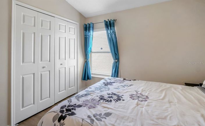 Image No.47-5 Bed Property for sale