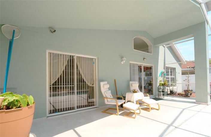 Image No.55-5 Bed Property for sale