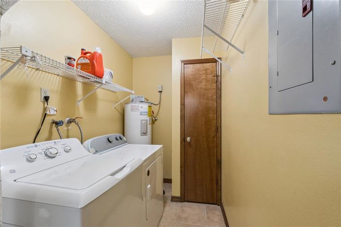 Image No.30-4 Bed Property for sale