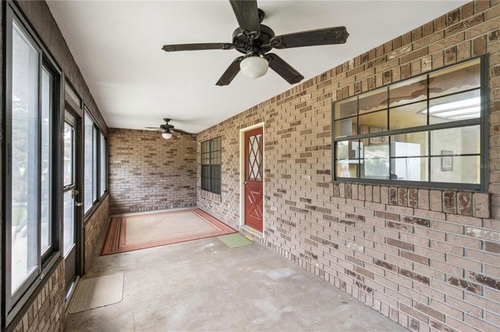 Image No.32-4 Bed Property for sale