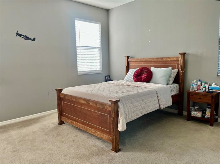 Image No.19-4 Bed Property for sale