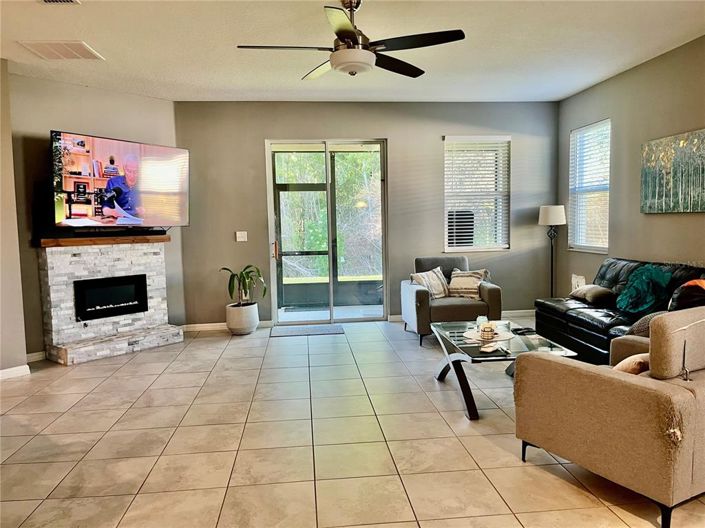 Image No.6-4 Bed Property for sale