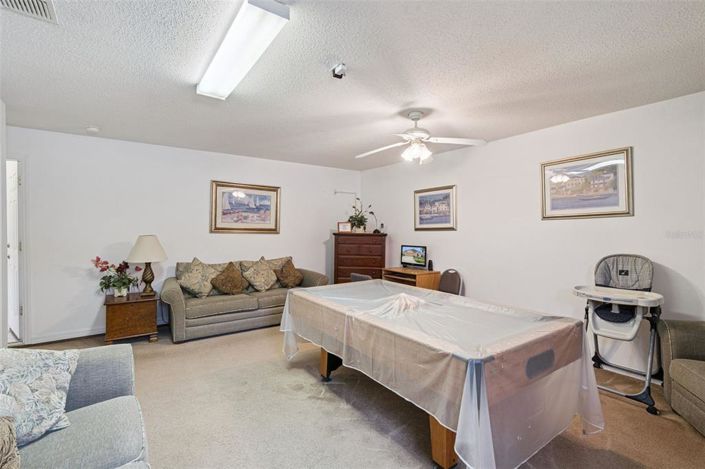 Image No.19-4 Bed Property for sale