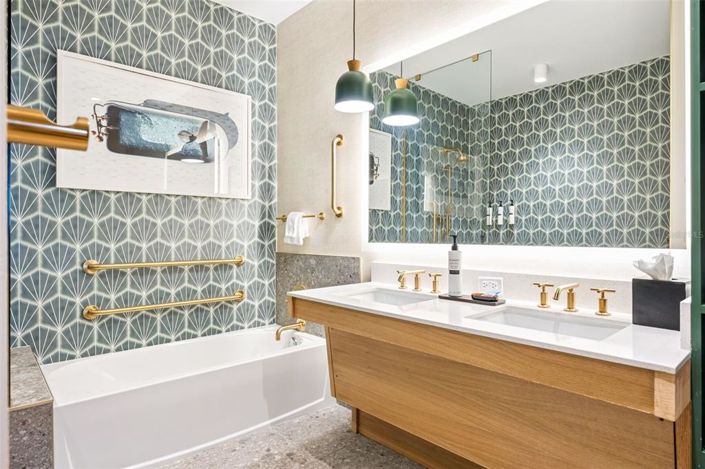 Image No.21-1 Bed Property for sale