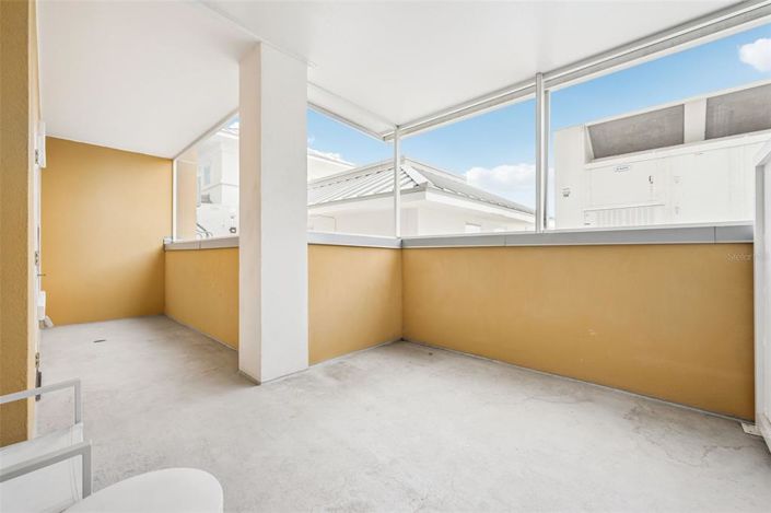 Image No.25-1 Bed Property for sale